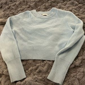 Zara blue cropped sweater